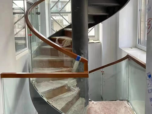 ���D����003