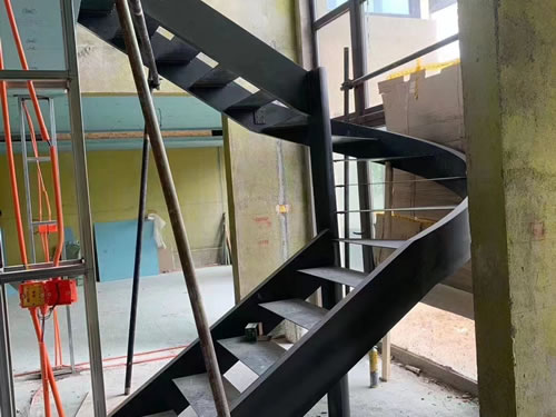 ���D(zhu��n)����016